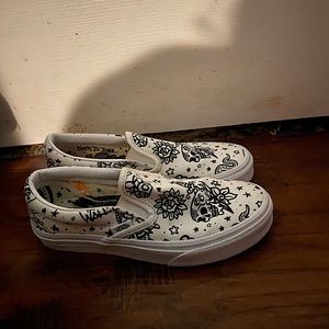 Vans Born to Lose Slip On White Canvas Sizes - US Womans 6.5 US Mens 5.5